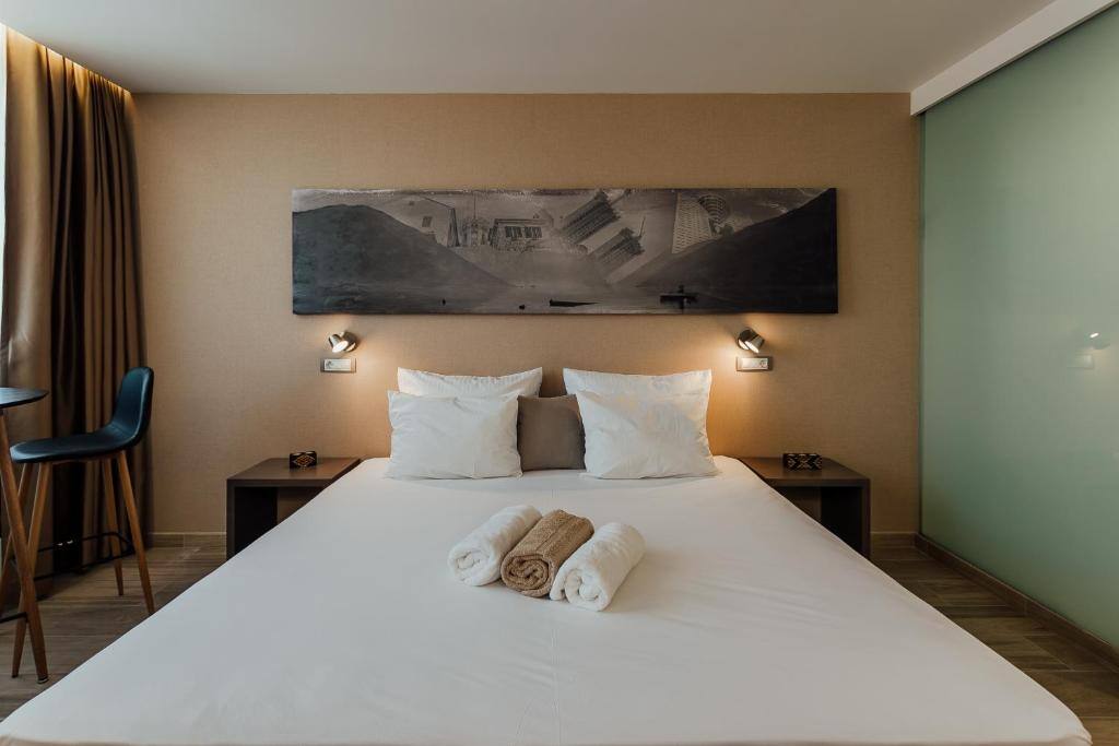 Room interior at Centar Novi hotel in Herceg Novi, Montenegro (2)